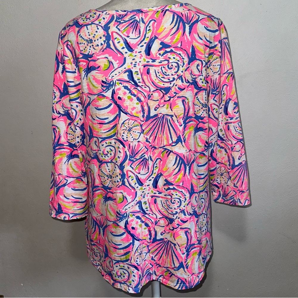 Lilly Pulitzer “Shell of a Time” Holly Top - Picture 8 of 13